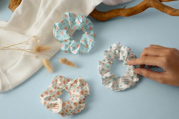 PSD view of elastic scrunchie with different patterned fabric