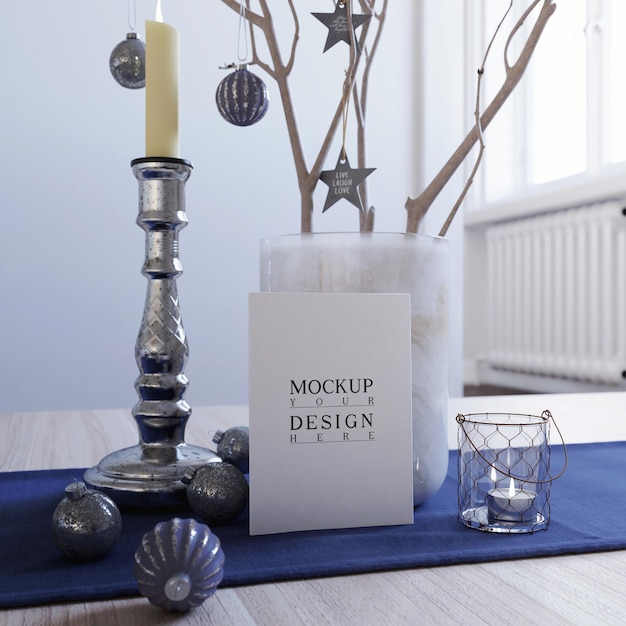 Vrolijk kerstkaartmodel met kerstversiering