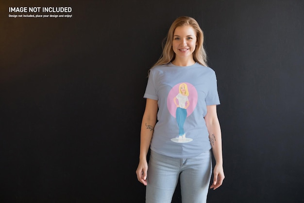 Vrouw t-shirt mockup