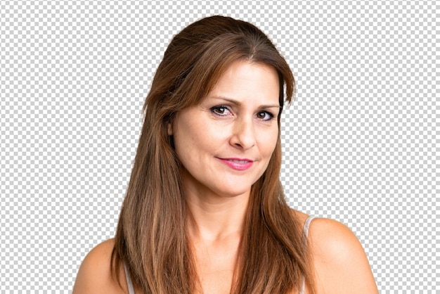 Vrouw van middelbare leeftijd over een geïsoleerde achtergrond Portret