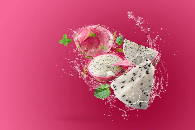 Брызги воды на Dragon Fruit или Питая на розовом