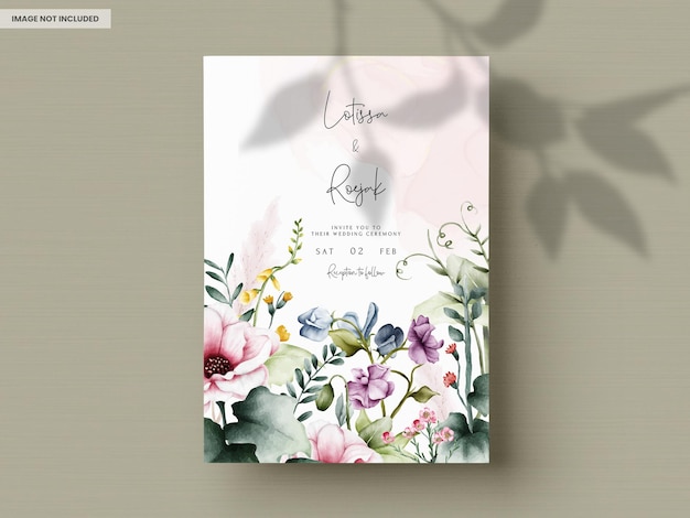 PSD wedding invitation card with flowers and leaves watercolor