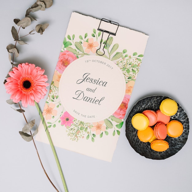 Wedding invitation mockup with floral concept