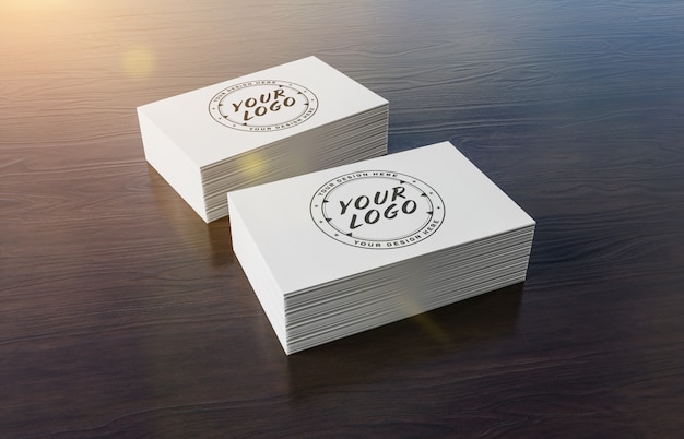 PSD Белая визитка стека на деревянной поверхности, брендинг макет