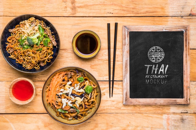 Widok Z Góry Makiety Koncepcji Tajskiego Jedzenia