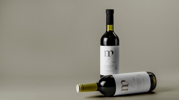 PSD design del mockup dell'etichetta della bottiglia di vino