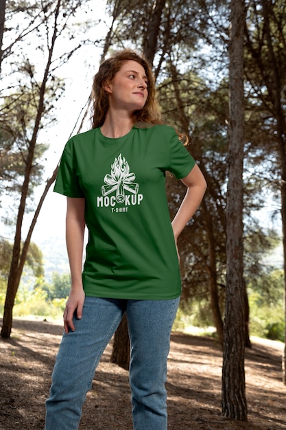 PSD woman outdoors wearing t-shirt mock-up