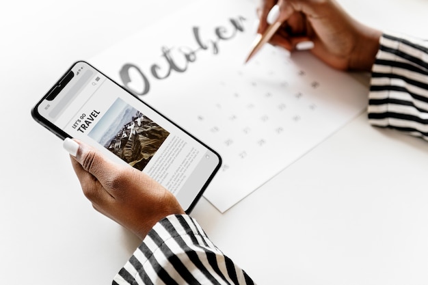 PSD woman scheduling on a calendar