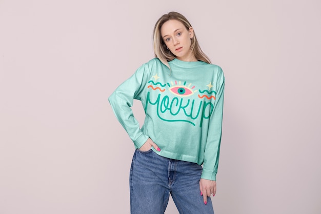 PSD woman wearing sweatshirts mockup