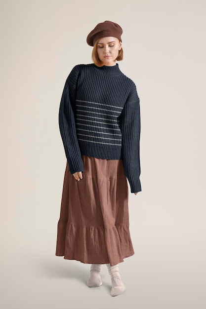 女士秋季服装模型 全身PSD棕色连衣<unk>蓝色毛衣 贝雷帽