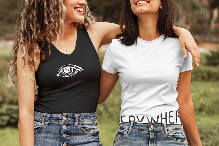PSD women39s tee mockups psd casual wear fashion