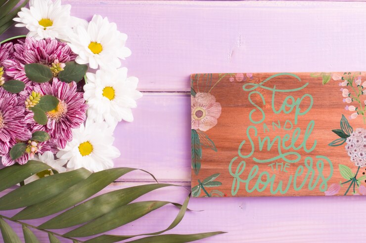 PSD wooden board mockup with floral decoration