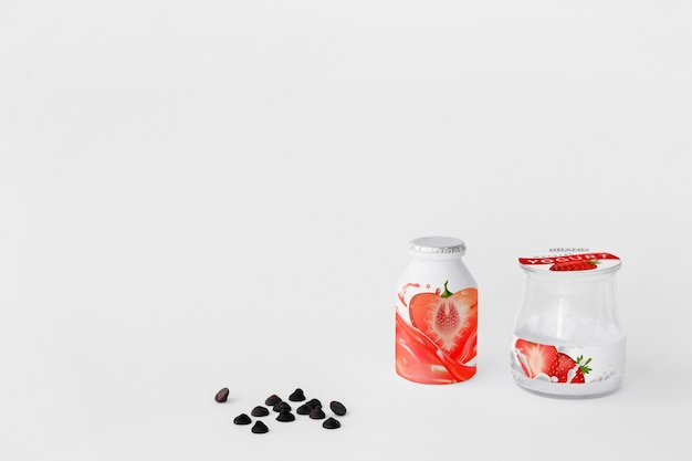 PSD yogurt cup mockup