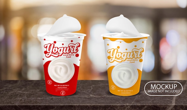 Mockup di tazze di yogurt