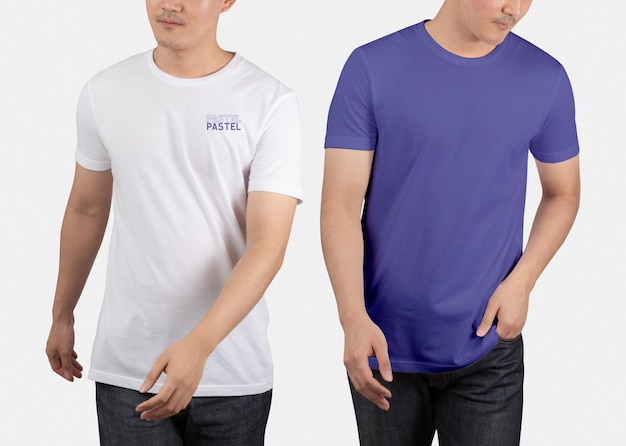 PSD あなたのデザインのtシャツモックアップpsdテンプレートの若い男