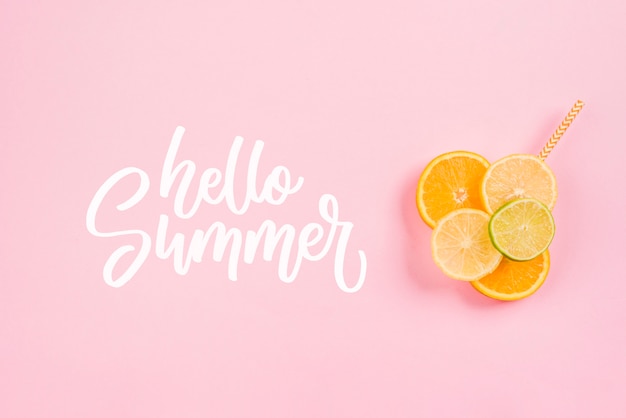 PSD zomer belettering achtergrond met fruit