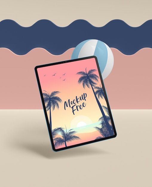 PSD zomer concept met tablet en bal