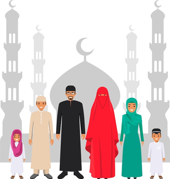 Famiglia araba in piedi in abiti islamici tradizionali sullo sfondo con moschea silhouette e minareto