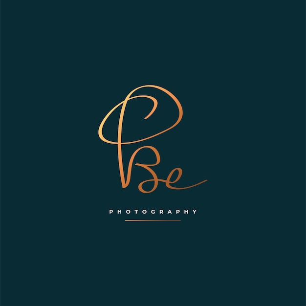 Be eerste logo-ontwerp met elegante handschriftstijl in goudverloop. be signature logo of symbool voor bruiloft, mode, sieraden, boetiek, botanische, bloemen en zakelijke identiteit