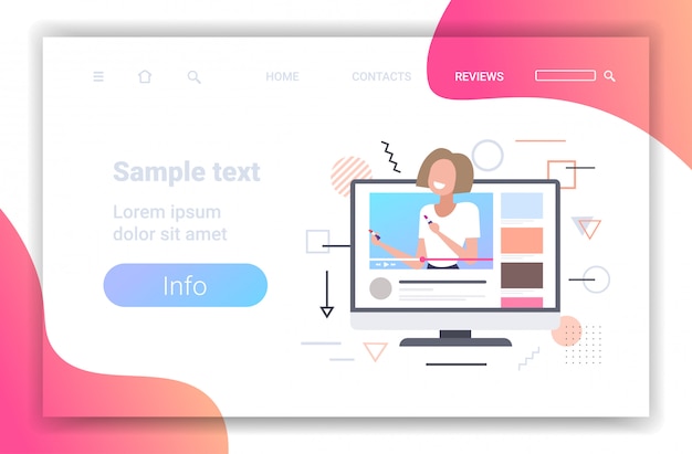 모니터 화면 블로그 개념 가로 복사 공간 초상화에 트렌드 메이크업 자습서 온라인 비디오를 보여주는 립스틱 여자를 적용 뷰티 블로거