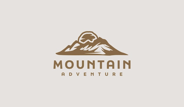 Berg- en zonnestralen Mount Peak Hill Natuurlandschapsweergave voor Adventure Outdoor-logosjabloon