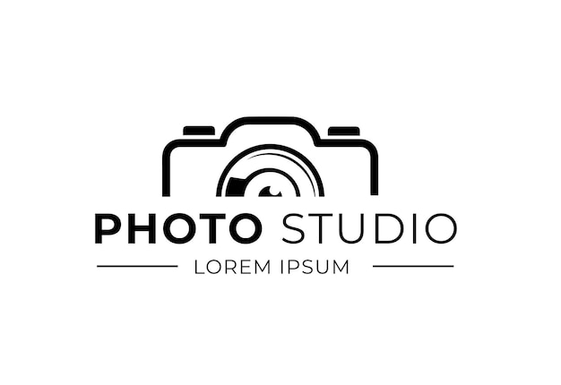 Logo di uno studio fotografico in bianco e nero con l'icona di una fotocamera