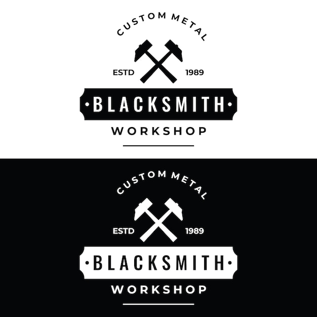 Винтажный логотип кузнечной наковальни с молотком и подковой на изолированном фонеЛоготип для отраслевой мастерской
