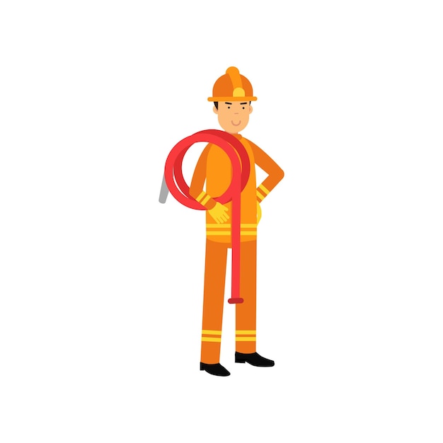 Brandweerman in uniform en beschermende helm, met rol waterslang op zijn schouder. Brandweerman aan het werk. Reddingswerker mannelijk karakter. Stad held. Vectorillustratie geïsoleerd op wit.