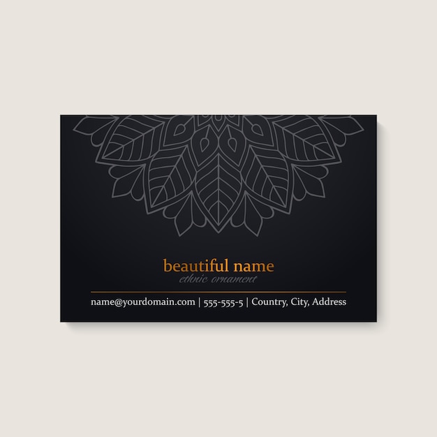 Шаблон визитной карточки с этническим дизайном мандалы