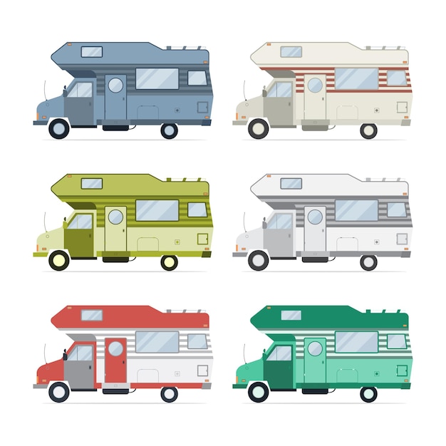 Camping trailer familie caravan collectie. Set van recolored reiziger vrachtwagen camper vlakke stijl iconen geïsoleerd op wit. Vector vakantie camper rv illustratie.