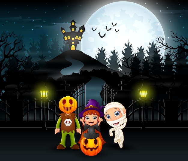 Vector cartoon of kids wearing halloween costume