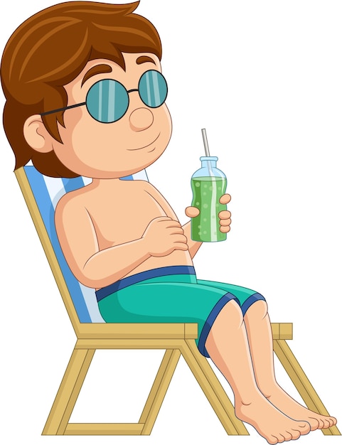 ビーチチェアでカクテルを飲みながらリラックスした漫画の小さな男の子