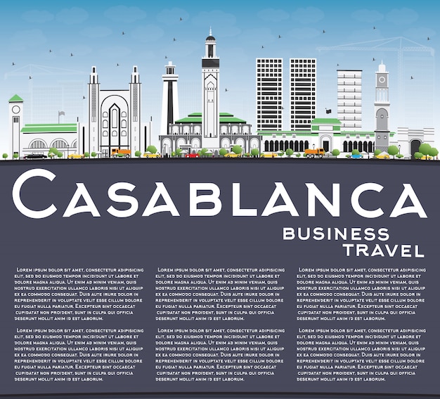 Casablanca Skyline met grijs gebouwen, blauwe hemel en kopie ruimte.