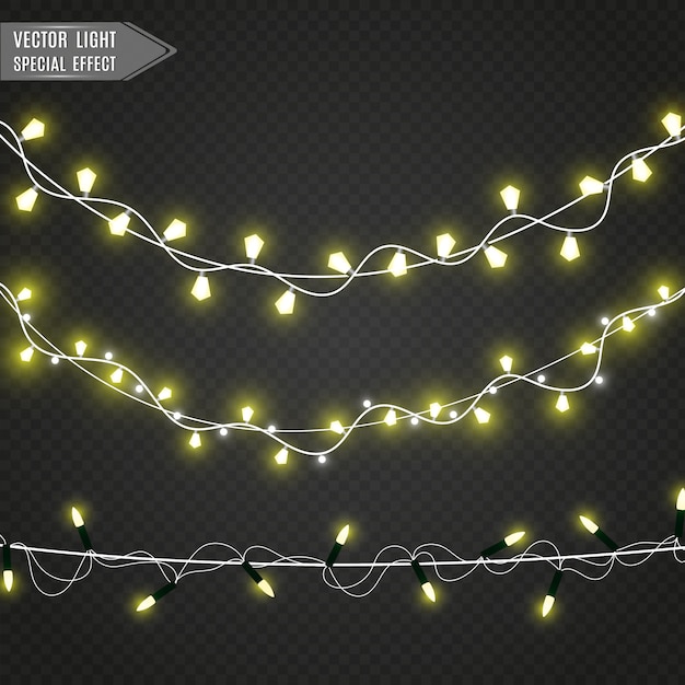 Рождественские гирлянды струнные огни, изолированные на прозрачном фоне.