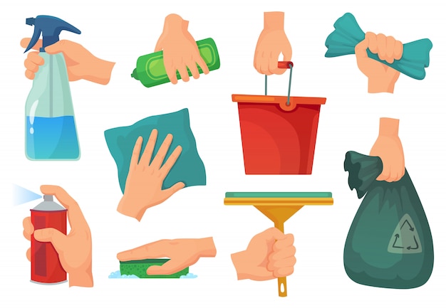 Чистящие средства в руках. набор для мытья рук, товары для дома и тряпки для уборки