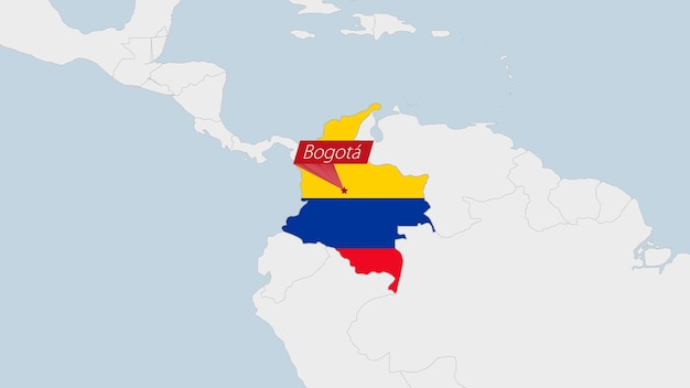 Vettore mappa della colombia evidenziata nei colori della bandiera della colombia e nella spilla della capitale del paese bogotà