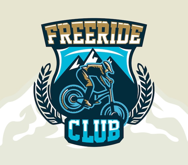 Logo colorato emblema etichetta club riders eseguire acrobazie su una mountain bike su uno sfondo di montagne isolato illustrazione vettoriale club downhill freeride stampa su magliette