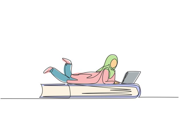 Непрерывная одна линия рисунка молодой арабской женщины с ноутбуком, лежащей на большой книге векторного дизайна