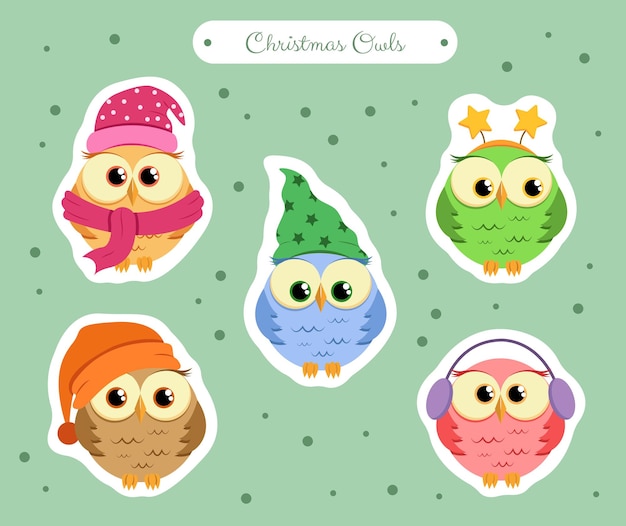 Симпатичные рождественские наклейки совы в плоском стиле. векторная иллюстрация для детей