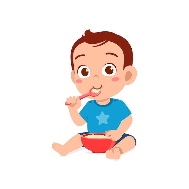 Il piccolo neonato sveglio mangia il porridge in ciotola con il cucchiaio