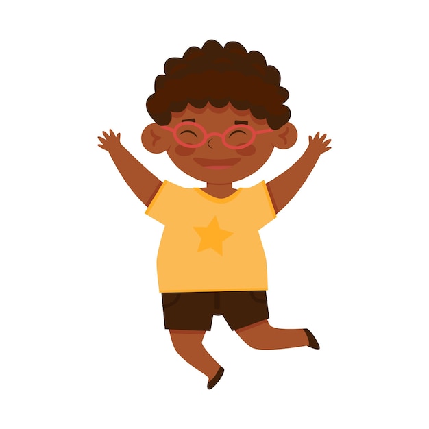 Carino piccolo ragazzo afro americano sorridente nel bicchiere e maglietta gialla che salta vettore dei cartoni animati