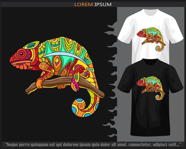 De kleurrijke kunsten van kameleonmandala die op zwart-witte t-shirt worden geïsoleerd