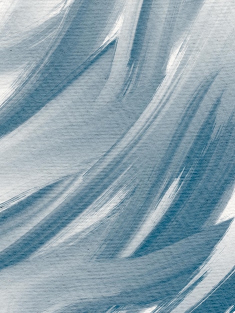 een blauw-witte ijssculptuur door een persoon