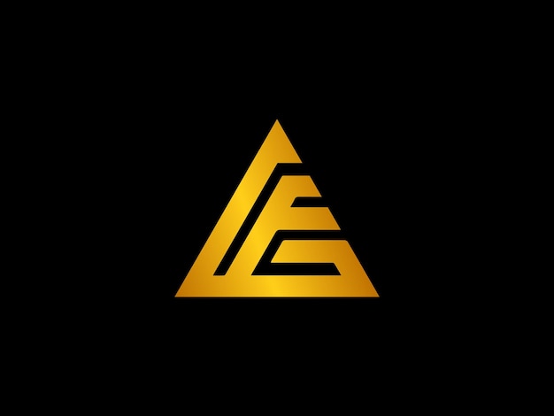 Een zwart en goud driehoekig logo met de letter e in het midden