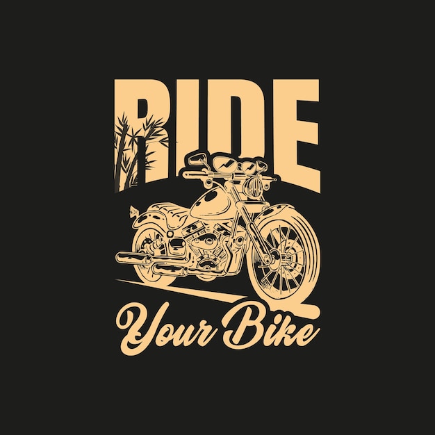 Een zwart t-shirt met de tekst ride your bike erop.