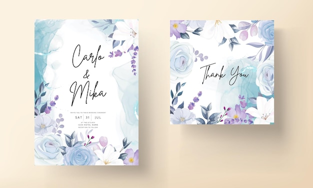Elegante handtekening ijsblauwe bloemen bruiloft uitnodigingskaart