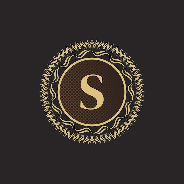 엠블럼 문자 S 골드 모노그램 디자인 럭셔리 체적 로고 템플릿 비즈니스를 위한 3d 라인 장식
