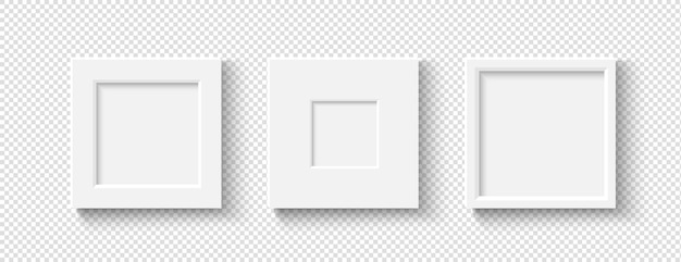 Пустые белые рамы для картин с реалистичными тенями.