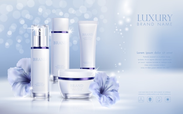Prodotti cosmetici di essenza premium con fiori blu su sfondo chiaro.