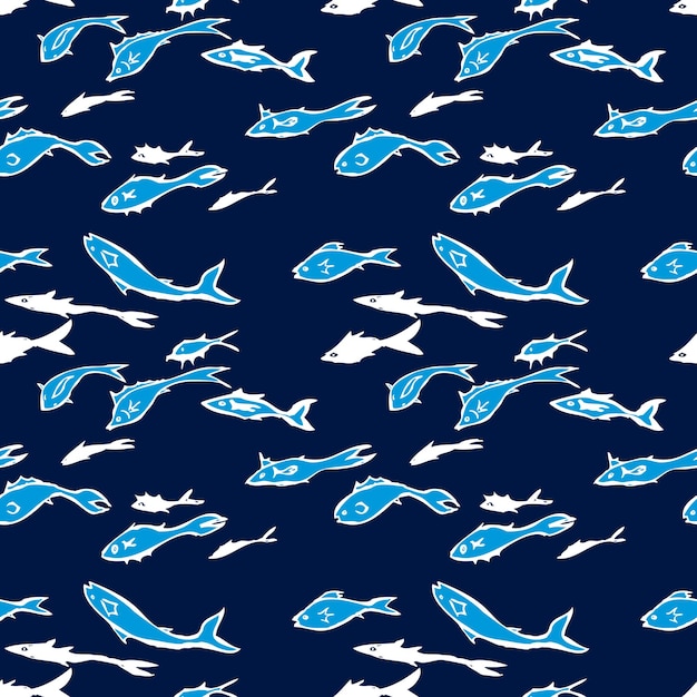 The fish flock in the ocean